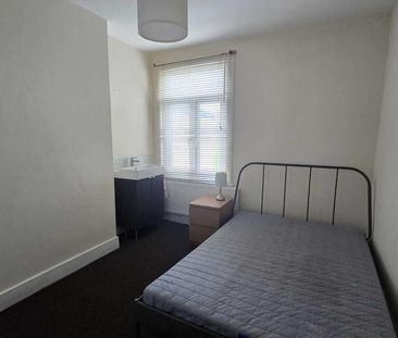 1 bedroom house of multiple occupation to rent - Photo 3