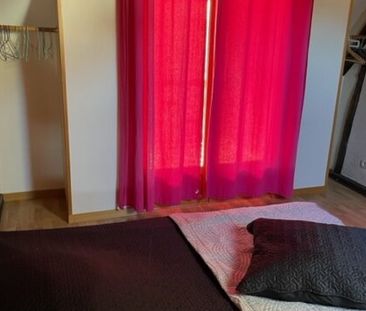 BOURGES type 2 semi meublé duplex avec terrasse - Photo 4