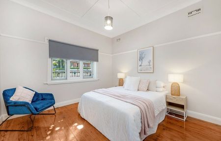 2 The Causeway, Strathfield South NSW 2136 - House For Rent | Domain - Photo 5