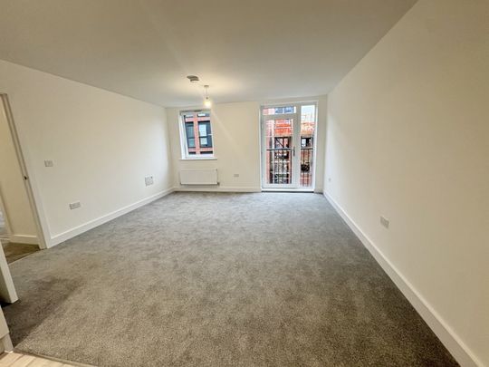 John Street - Photo 1