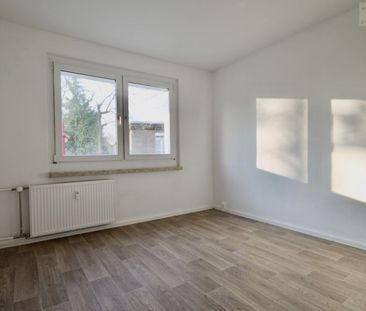 Schon entdeckt? - Moderne 4-Raum-Wohnung mit Balkon in Klingenberg - Photo 3