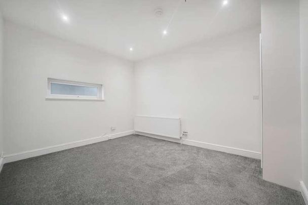 Turnpike Lane, Turnpike Lane, N8 - Photo 1