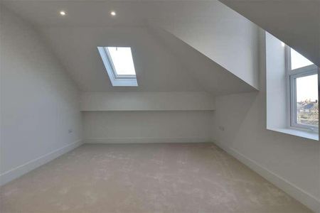Spencer Road, Southsea, PO4 - Photo 3