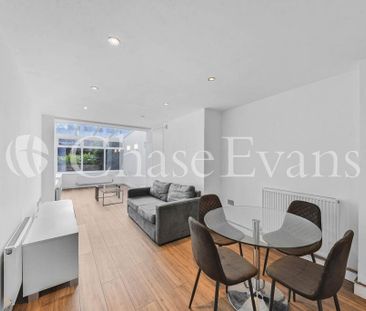 2 bedroom flat to rent - Photo 2