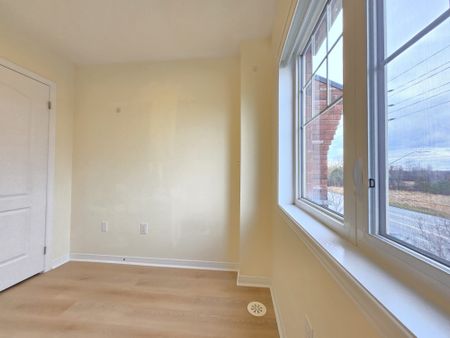 For Lease - 5289 Major Mackenzie Drive, Markham, Ontario - Photo 5