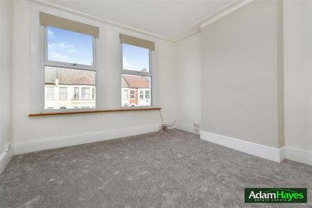 Station Road, Finchley Central, N3, 2 bedroom, Apartment - Photo 3