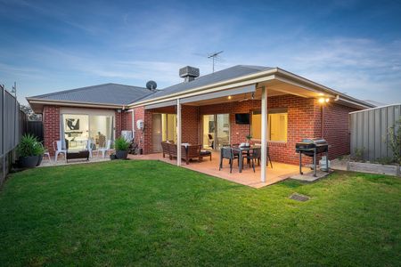 11 Squirrel Glider Drive, Thurgoona NSW 2640 - House For Rent | Domain - Photo 5