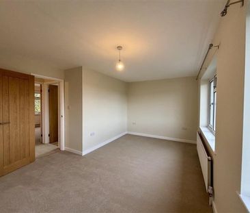 Blackboys, Dursley, GL11 - Photo 3