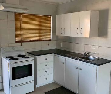 Cozy Living - Water Included! - Photo 3