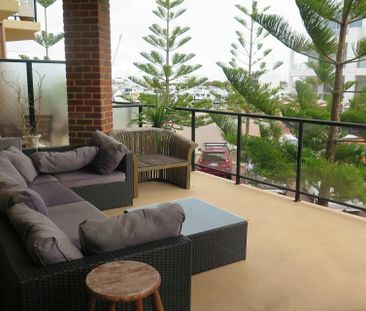 7/37 Dolphin Drive - Photo 3