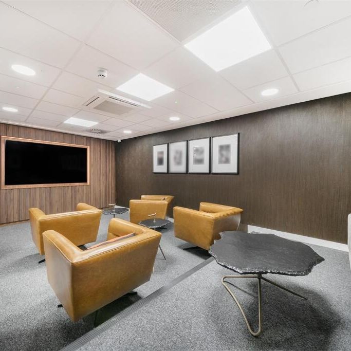 2 Bed Flat, Parkes Avenue, B12 - Photo 1