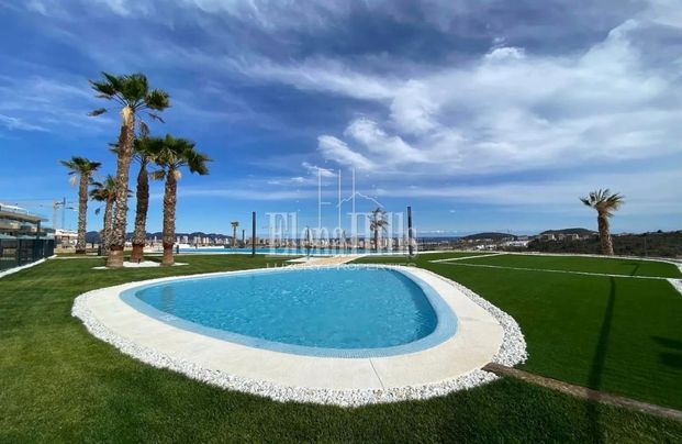 Furnished ground floor duplex apartment with 2 independent entrances in Finestrat, Alicante, Costa Blanca - Photo 1