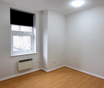 Goldhawk Road, . - Photo 4