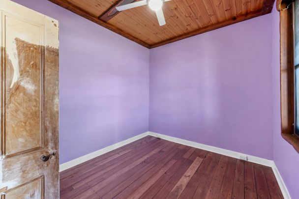 Unique Property in Kurri Kurri! - Photo 1