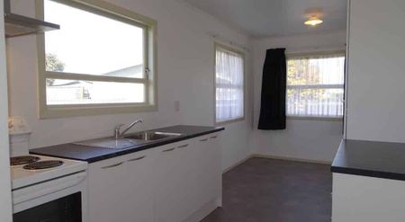 Birkenhead Crescent, Flaxmere - Photo 5