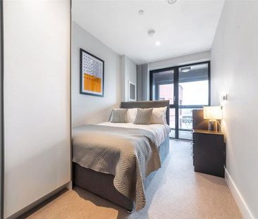 3 bedroom flat to rent - Photo 2