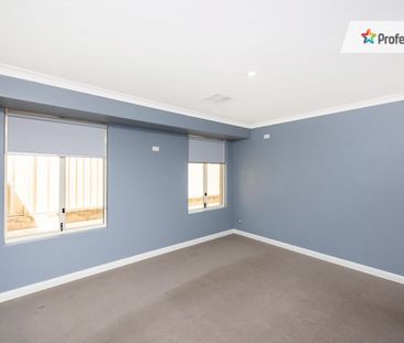 LOCK AND LEAVE ! - Photo 2