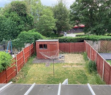 3 Bed Semi-Detached House, St. Andrews Close, LU1 - Photo 4