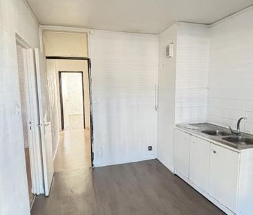 Appartement de type 4 au 22 Rue Christophe Turc - Village Olympique - Photo 3