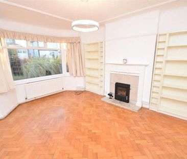 Ravenswood Road, Heswall, CH61 - Photo 1