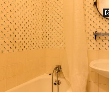 lisbon, Lisbon 1350 - Photo 1