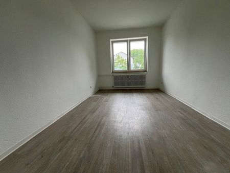 Ihr neues Zuhause: Sanierte 3-Zimmer-Wohnung! - Foto 5