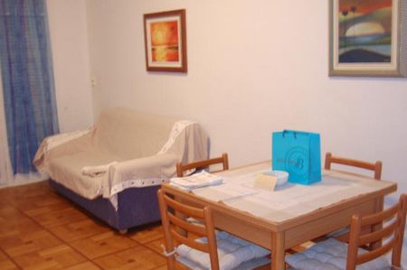 SQUARE ROYAL 1er - DISPONIBLE LE 1ER SEPTEMBRE 2026 - Photo 2