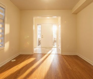 For Lease - 42 Dandara Gate, Vaughan, Ontario - Photo 3