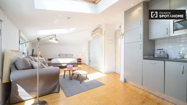 madrid, Community of Madrid 28014 - Photo 1