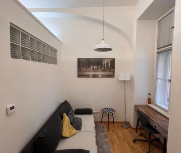 Pronájem bytu 1+1 • 44 m² bez realitkyNa Valentince, Praha - Smíchov - Фото 3