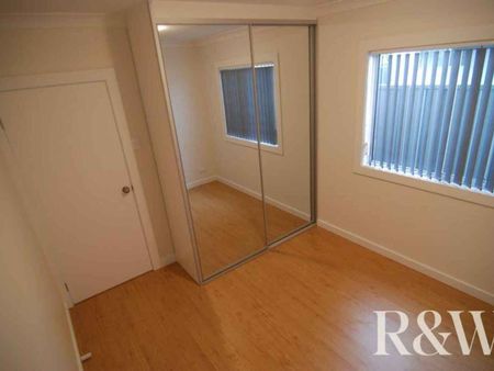 TWO BEDROOM GRANNY FLAT! - Photo 5