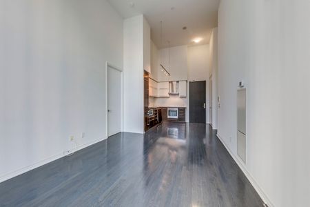 For Lease - 770 Bay Street Unit# 202, Toronto, Ontario - Photo 3
