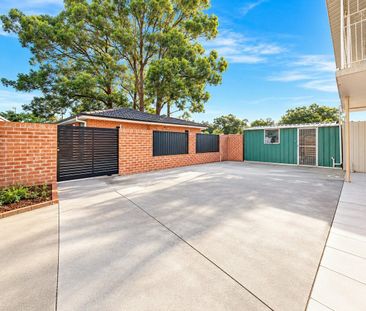 Neat 3-Bedroom Home Beside a Local Park - Photo 6