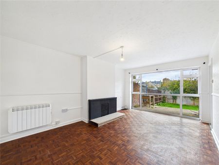 Beachs Drive, Chelmsford, Essex, CM1 2NJ - Photo 2