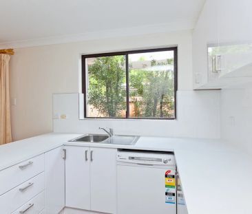 TOWNHOUSE, ONE OF 6! - Photo 1