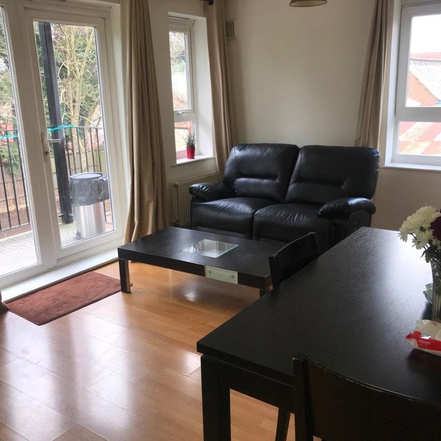 1 Bed Flat, Tarragon Court, IG1 - Photo 1