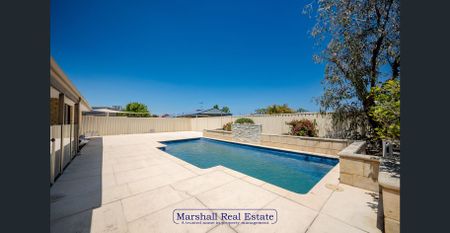 4x2 Summer Entertainer with Pool - Photo 5