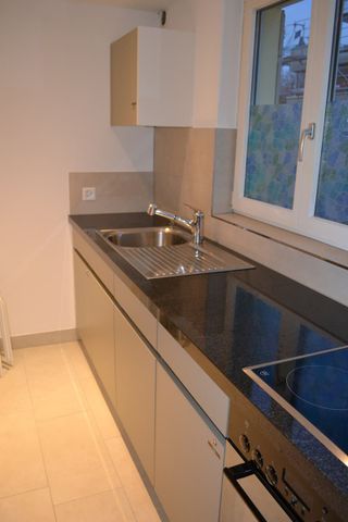 "Ab 01.02.2026 möbliertes WG-Zimmer an guter Lage in Stansstad zu vermieten" - Photo 4