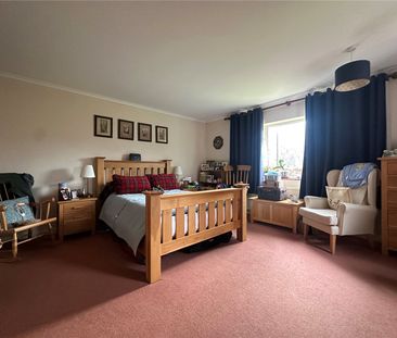 2 bedroom bungalow to rent - Photo 2