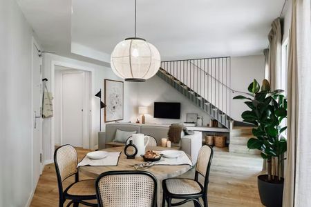 Carrer de Tamarit, Barcelona, Catalonia 08015 - Photo 3