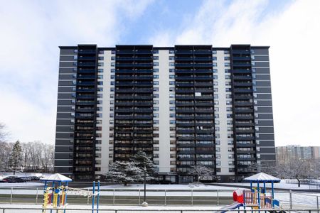 Maeford Court Apartments - Photo 5