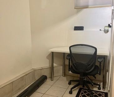 For Lease - 487 Indian Grove Unit# 3, Toronto, Ontario - Photo 4