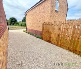 3 BEDROOM House - Semi-Detached - Photo 4