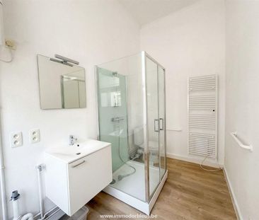 LIEGE – Guillemins-TB Appart. 1 ch ds maison de caract. - Loyer: 65... - Photo 6