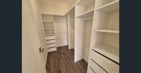 Brand New 3-Bed Duplex | High Ceilings & Premium Family Living - Photo 3