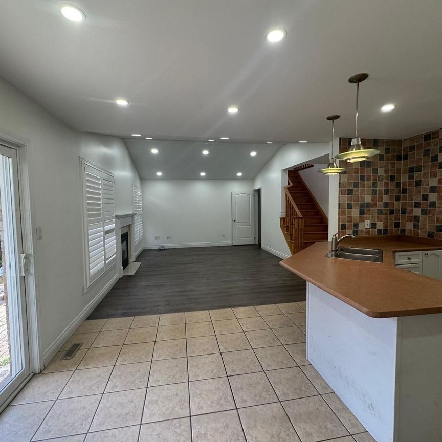 For Lease - 1684 Norris Circle, Milton, Ontario - Photo 1