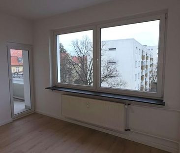 3-Zimmer-Wohnung - Erstbezug nach Komplettsanierung in Tempelhof - Photo 3
