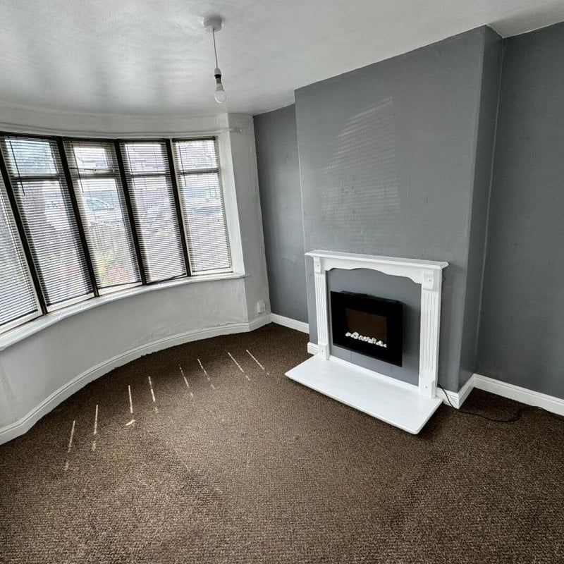 Pensnett Road - Photo 1