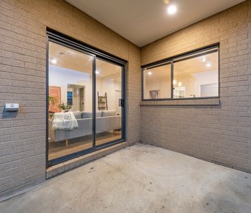 20 Snowbird Road, Pakenham VIC 3810 - House For Rent | Domain - Photo 6