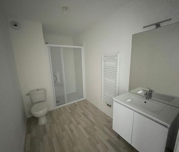 Location Appartement 1 pièce 26m² MERIGNAC 33700 - Photo 2